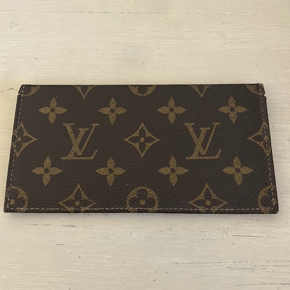 Louis Vuitton Other - Authentic Louis Vuitton Monogram Checkbook Wallet